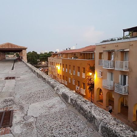 Apartamento Duplex Vista Al Mar Y Murallas Nuevo En La Ciudad Amurallada Apartment Cartagena Exterior photo